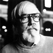 “(Favourite) Harry Harrison” – a bookshelf, Arthur M